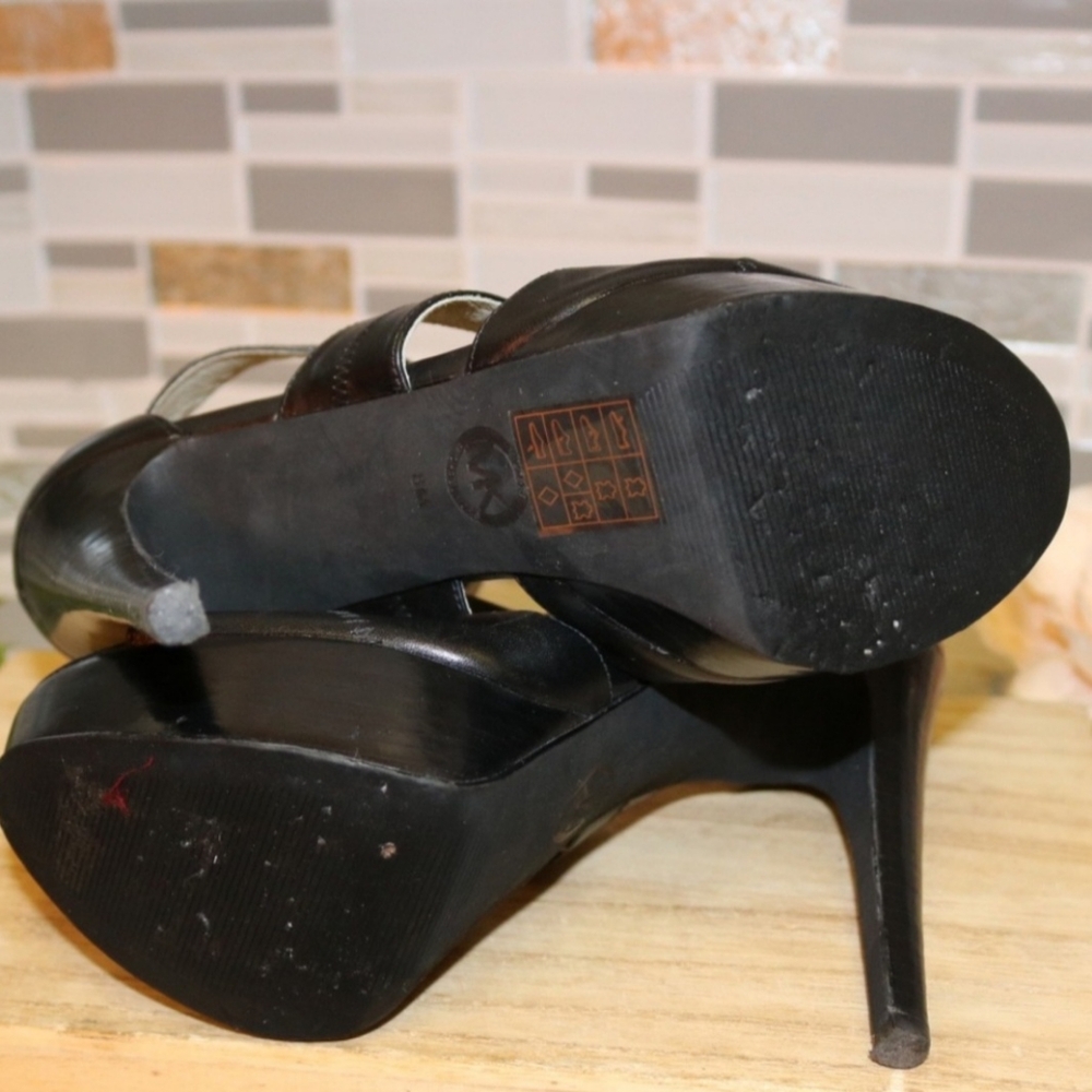 Michael Kors black heels